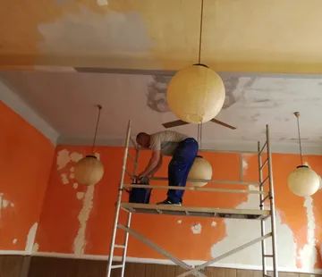 Malování interiéru restaurace Hostěrádky-Rešov