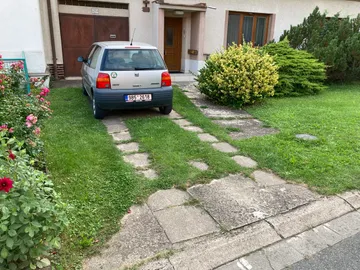 Parkovací stání Křenovice