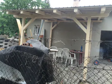 Přístavba domu Šaratice